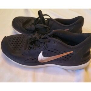 Nike Flex 2017 Run Women's Size 6‎ Running Shoes Black Gold